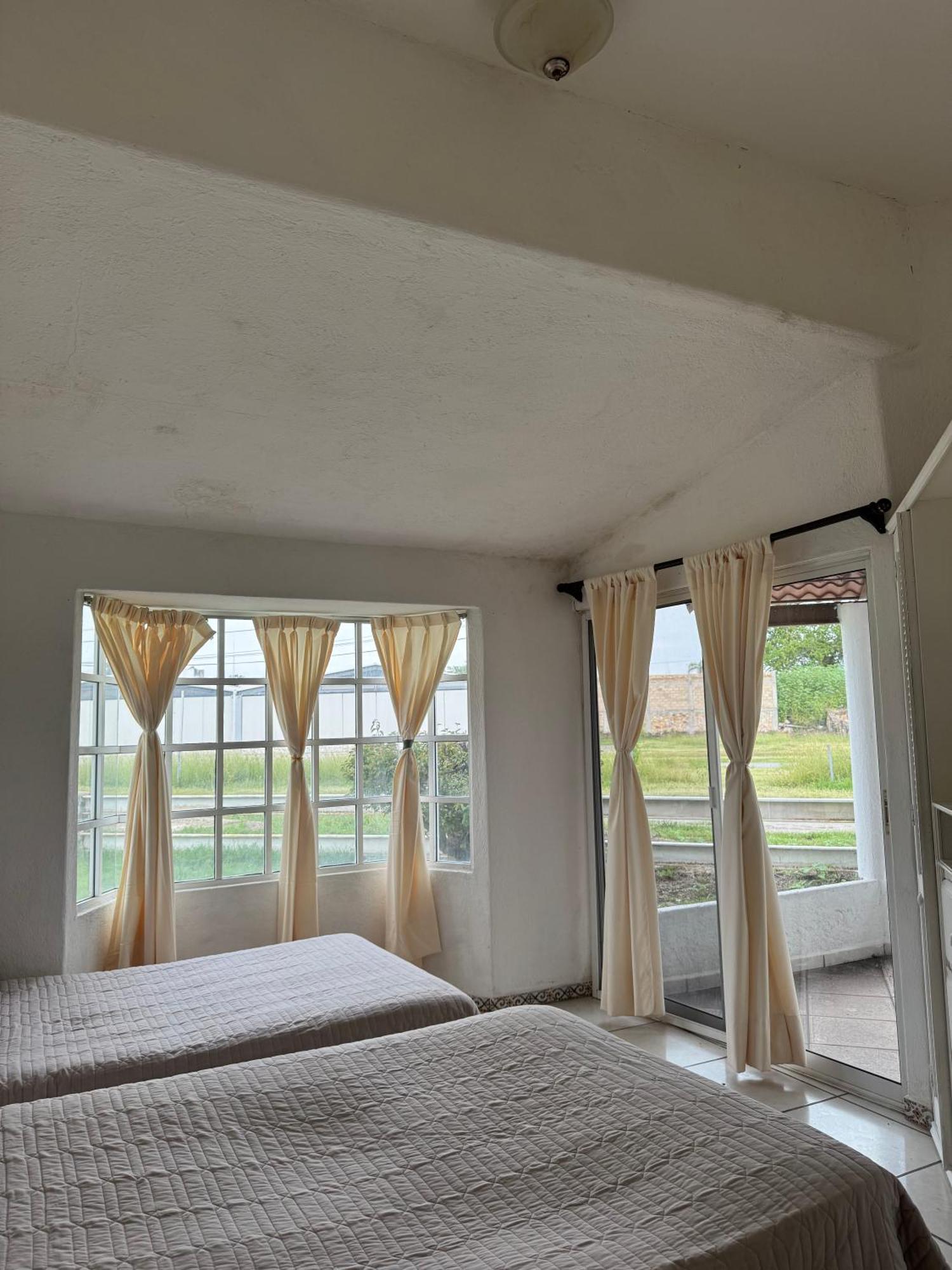 Villa Residencial Aereo Albatros Текескитенго Экстерьер фото